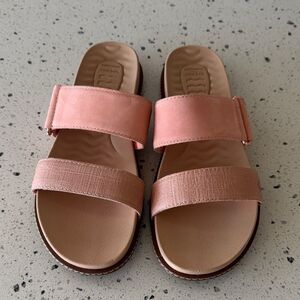 SPERRY Wave Side PLUSHWAVE Peach Leather Strap Sandals Slides Casual Comfort 9.5